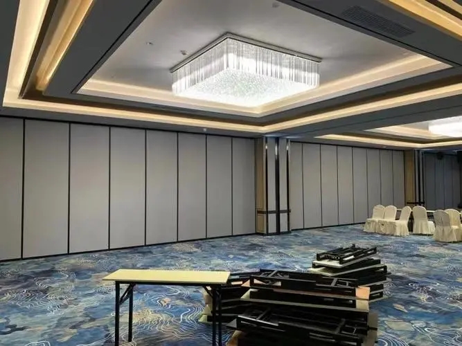 推移式移动隔断